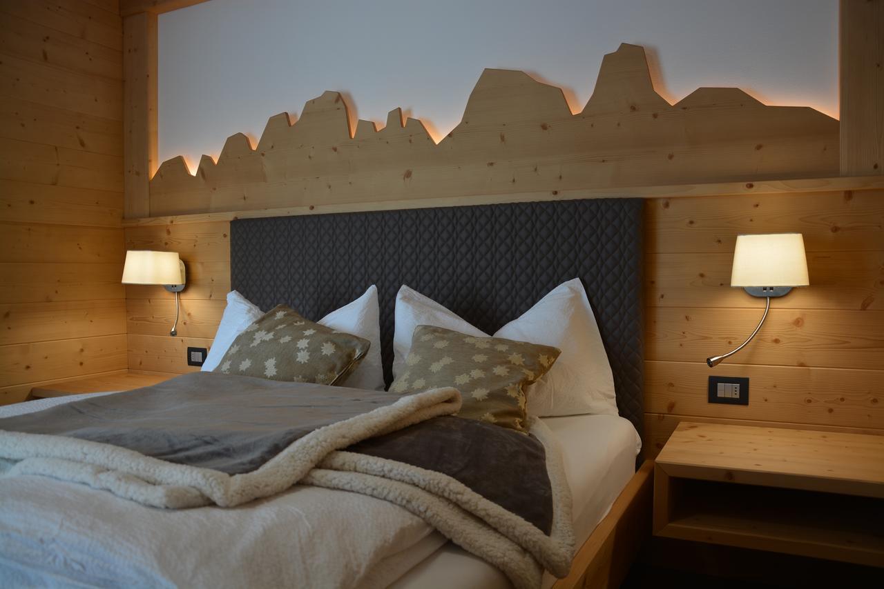 Dolomites B&B - Suites, Apartments And Spa Teser im Fleimtal Exterior foto